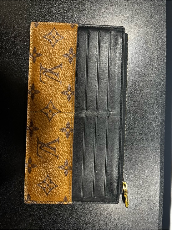LOUIS VUITTON Slim Purse Monogram Reverse Canvas Wallet Brown Louis Vuitton reverse Monogram slim purse Zip wallet with Gold Hardware